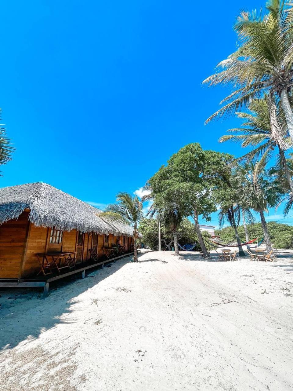 Atins Beach Houses ภายนอก รูปภาพ
